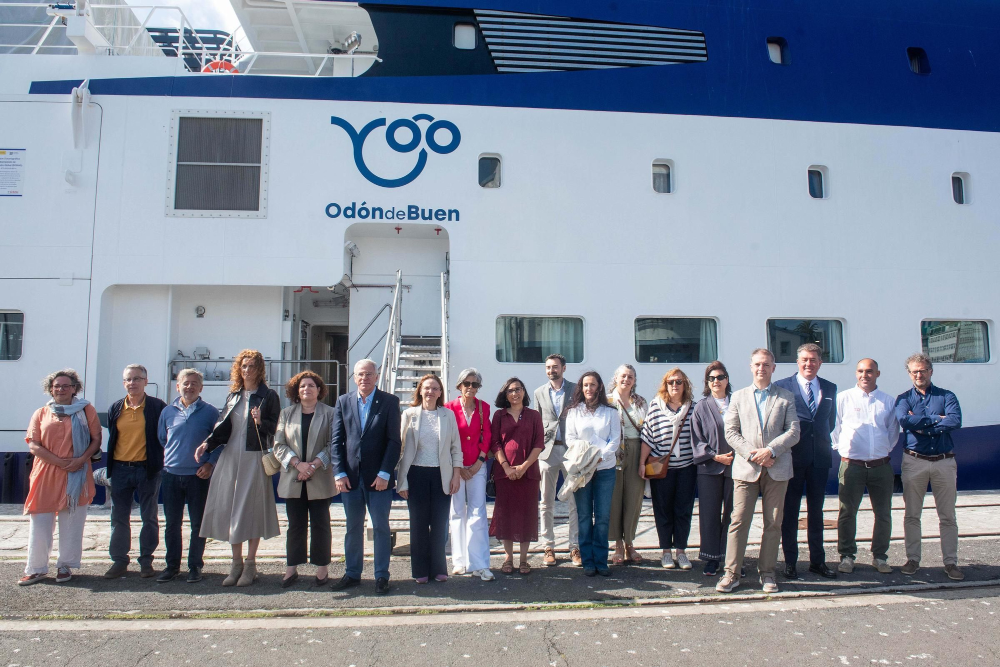 El buque oceanográfico ‘Odón de Buen’ visita A Coruña