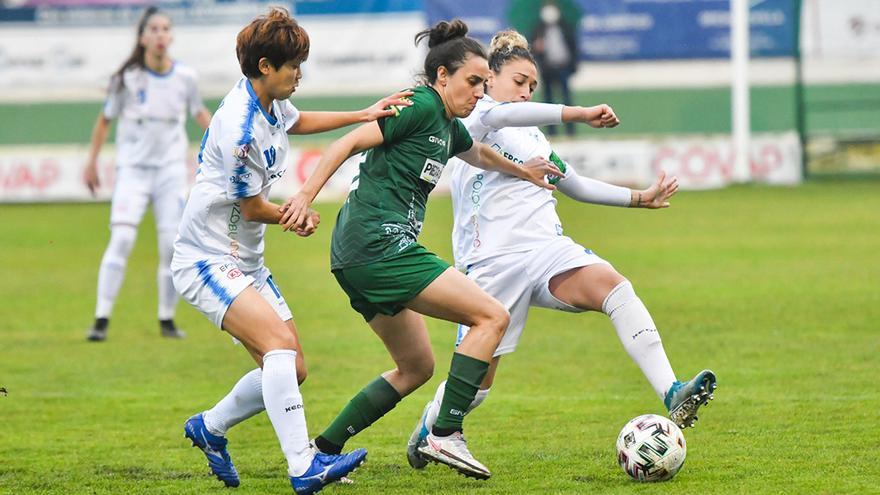 Imagen del derbi cordobés de féminas en Pozoblanco.