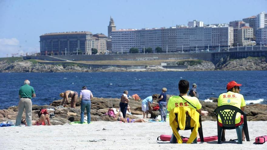 Así será el dispositivo de socorrismo que vigilará las playas de A Coruña este verano