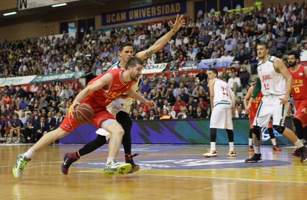 Baloncesto: El UCAM Murcia - Sevilla, en fotos