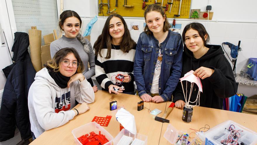 Les enginyeres del futur: «Vull ser profe de robòtica perquè les nenes ...