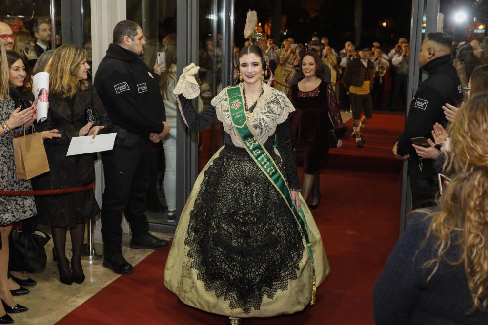 Así ha sido la exaltación de la fallera mayor de València, Marina Civera