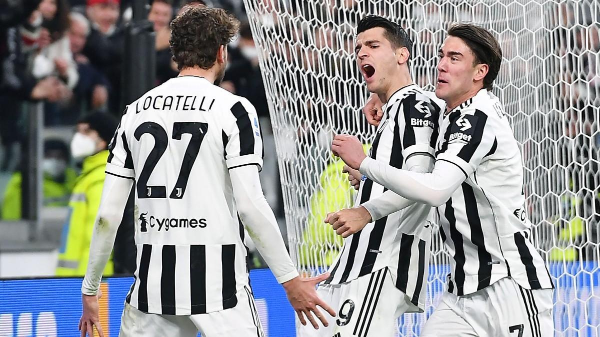 Morata celebra un gol con la Juventus junto a Locatelli y Vlahovic