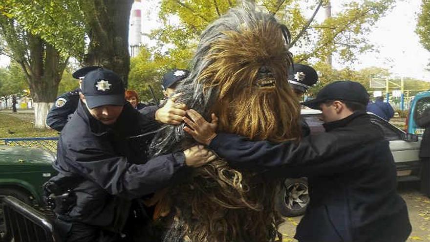 Chewbacca, detenido y juzgado en Ucrania