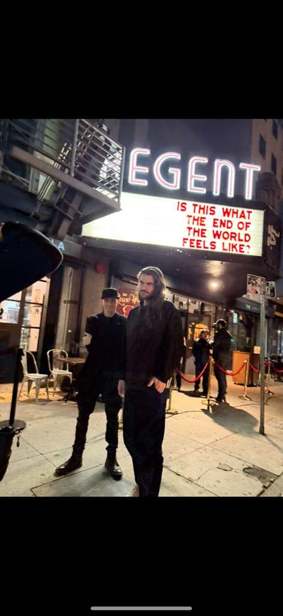 Sirat en Los Ángeles con una rave de Oliver Laxe y Kangding Ray hace días.