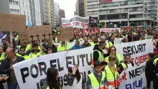 La resaca política del cierre de una fábrica: el PP acusa al PSOE de haber usado a Sekurit como "baza electoral"
