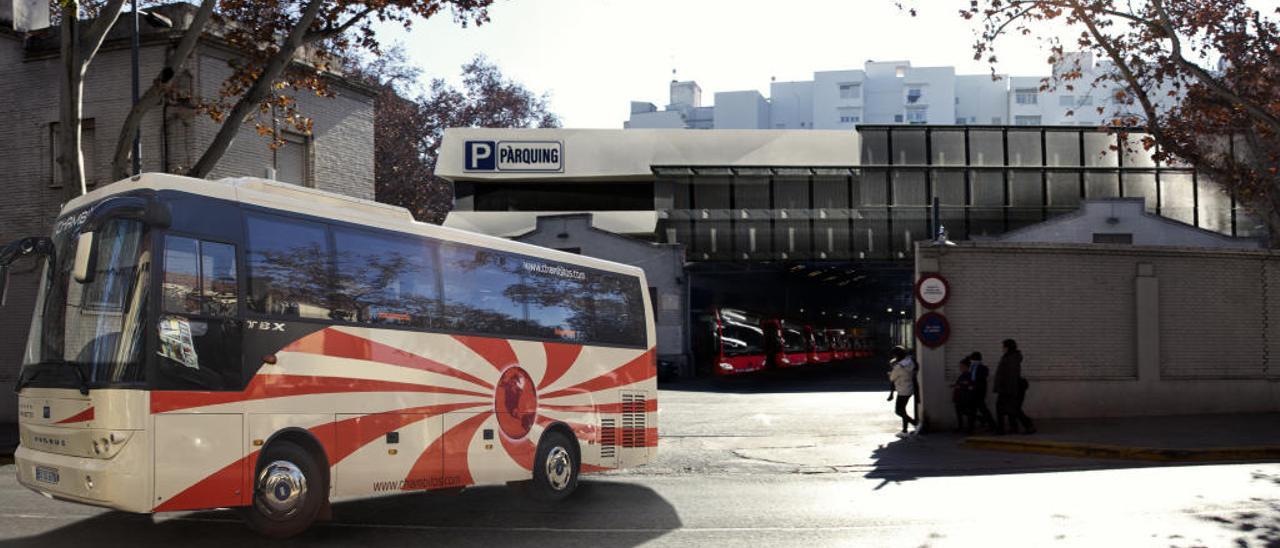 Proyectan un aparcamiento en altura de 100 plazas en la estación de bus de Xàtiva