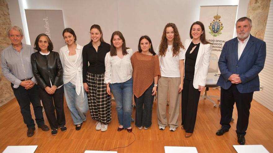 Médicos alertan de embarazos no deseados y enfermedades sexuales en jóvenes: "Hay mucha información y muy mala"