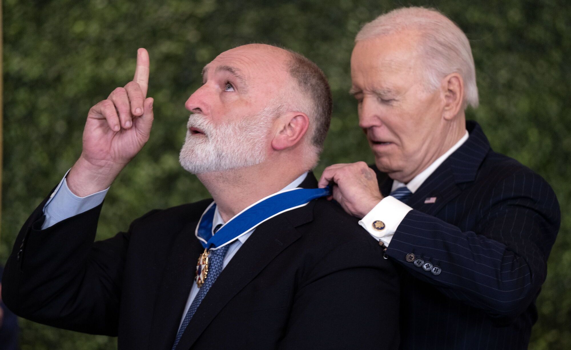 José Andrés recibe de Biden la mayor condecoración civil de los Estados Unidos