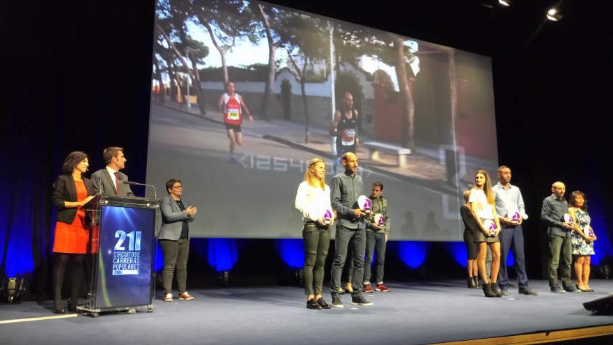 Landín y Ahouchar recibieron sus trofeos en la Gala Final del Circuito