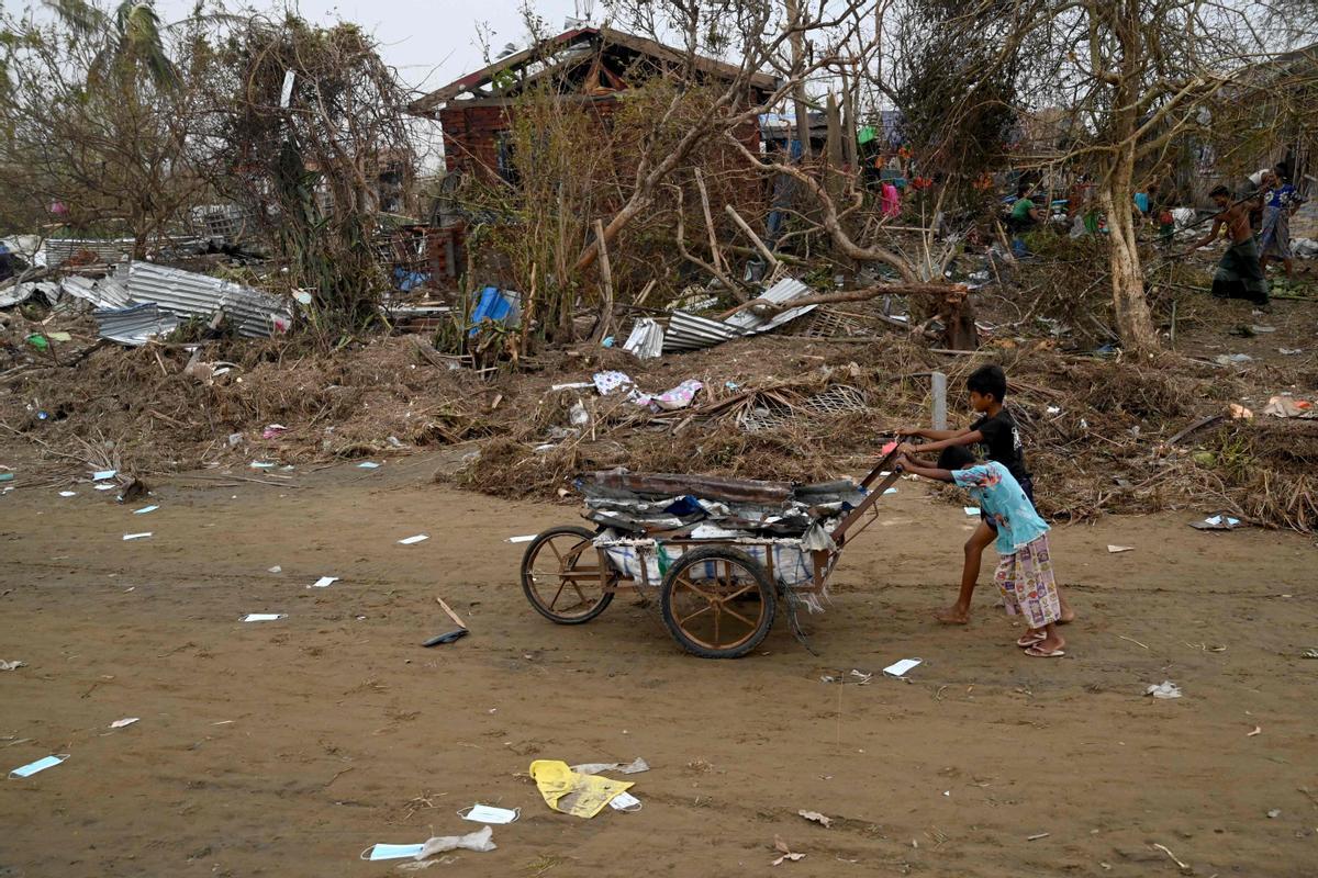 El ciclón Mocha arrasa las costas de Bangladés y Birmania con vientos de más de 200 km por hora