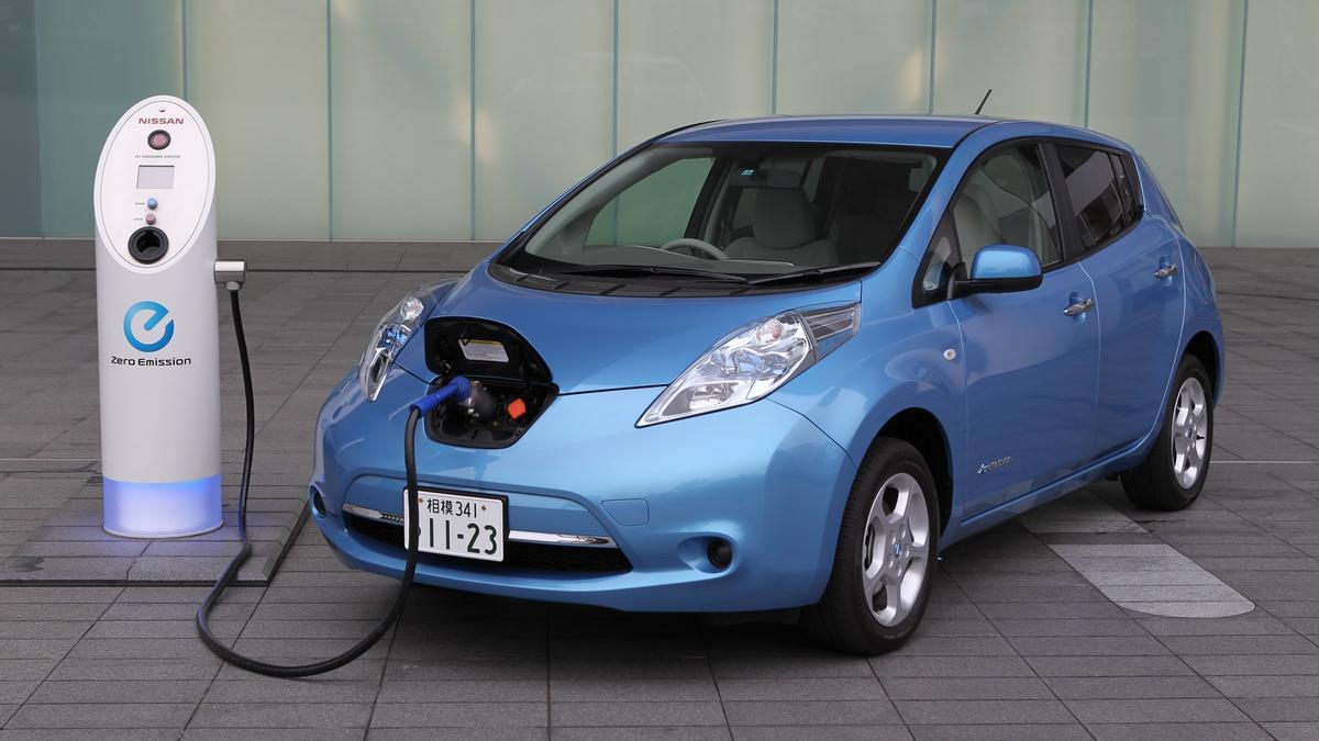 Plan Moves en Baleares: El Govern limita las ayudas al coche eléctrico a quien entregue un coche para el desguace