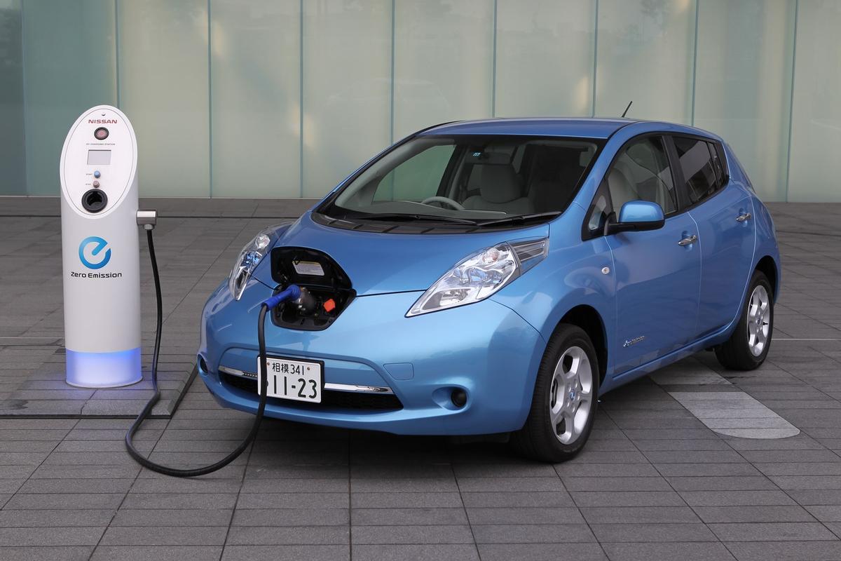 Plan Moves en Baleares: El Govern limita las ayudas al coche eléctrico a quien entregue un coche para el desguace