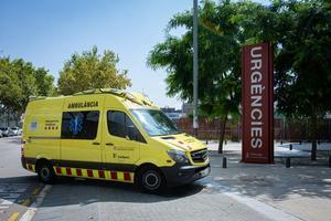 Mor un motorista a la Meridiana de Barcelona en un sinistre amb un camió