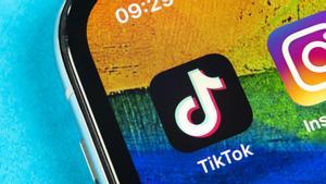 TikTok permite bloquear a usuarios de forma individual o incluso a varias cuentas a la vez