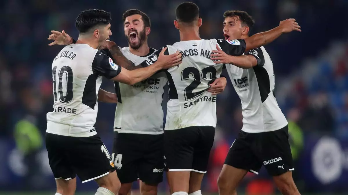 Derbi eléctrico (3-4)