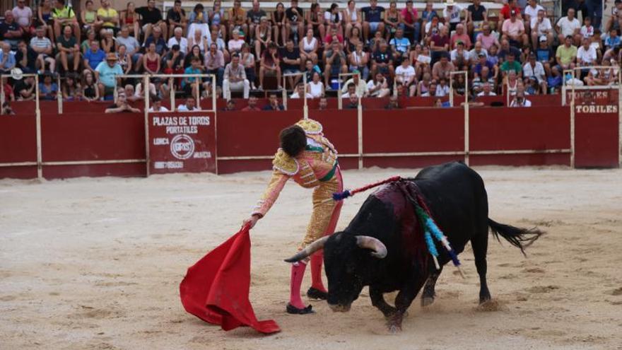 Tristán Barroso gana en Blanca