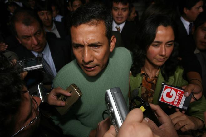 El expresidente de Perú, Ollanta Humala, abandona la cárcel al declararse inconstitucional el juicio en su contra