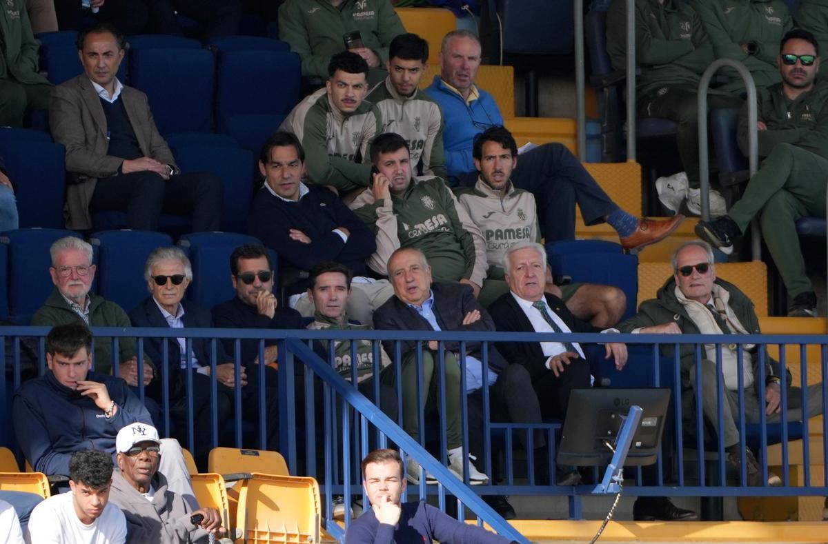 Parejo, Mikautadze e Ilias vieron al juvenil en la Youth League junto a Roig, Roig Negueroles y Marcelino.