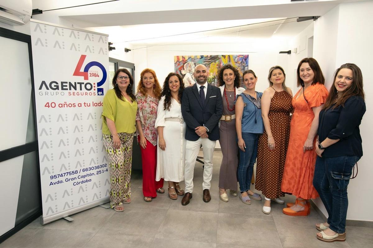 María José Fernández, Inmaculada Pérez, Antonia Nieto, Antonio Ortega, Inmaculada López, María López, Ana María García, Maripaz Aguilera y Laura Aguirre.