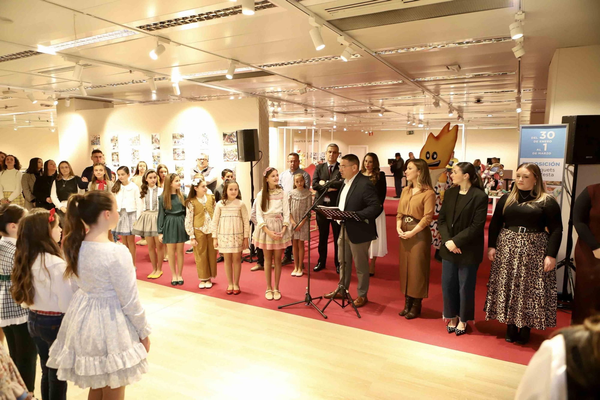 El Corte Inglés y la Federació de les Fogueres de Sant Joan inauguran “Els xiquets de la festa”, una exposición homenaje a los artistas, foguerers y barraquers infantiles