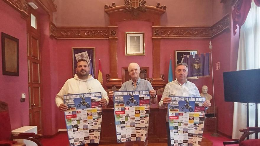Los motores rugen en Villaviciosa: las fiestas del Portal albergan una nueva edición de su motocross