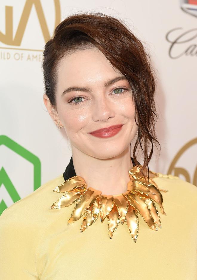 Maquillaje de Emma Stone, en los Producers Guild Awards 2019