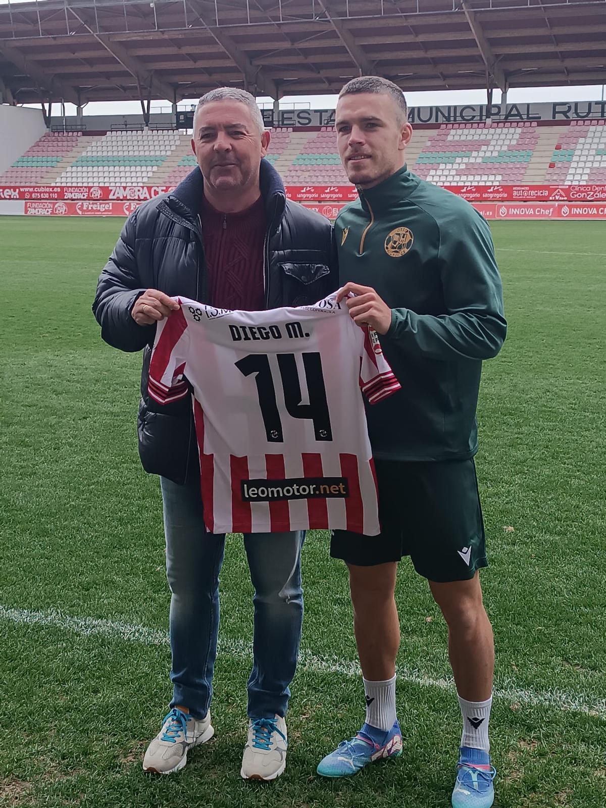 David Vizcaíno y Diego Moreno, con la camiseta del Zamora CF
