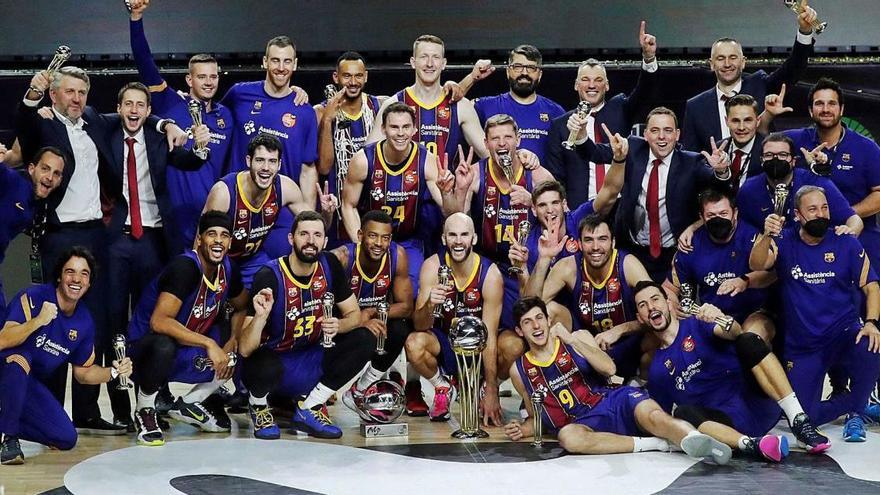 Els jugadors del Barça celebrant el títol de Copa guanyat contra el Madrid al WiZink Center