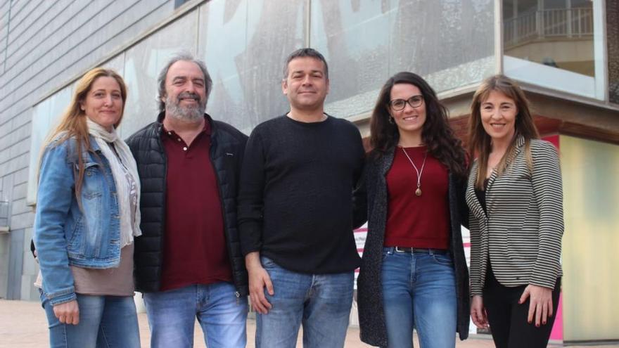 Fèlix Llorens amb els quatre primers candidats de la llista.