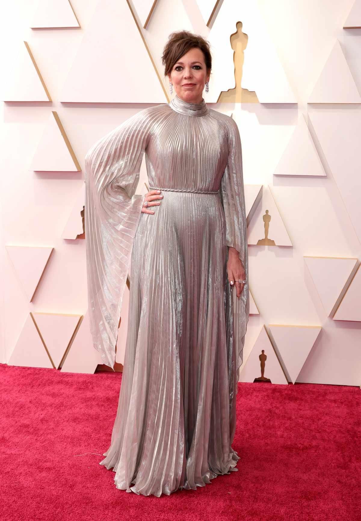 Olivia Colman en los Premios Oscar 2022