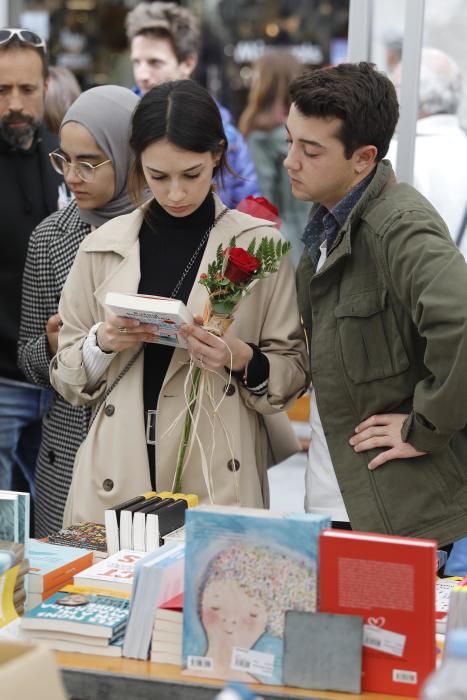 Diada de Sant Jordi 2019 a Girona.