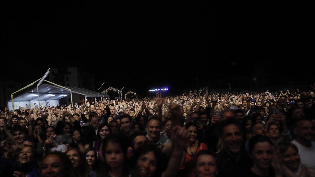 Público asistente al concierto de Manu Chao, en San Xuan 2024.