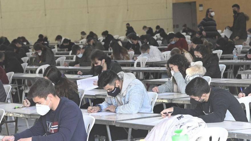 La UJI intentará reorganizar exámenes presenciales para avanzar horarios