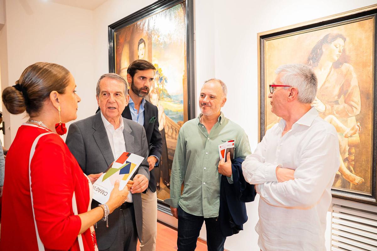Vigo inaugura la Colección Municipal de Arte Galega con una selección de 69 «obras maestras» de pintura y escultura Vigo inaugura la Colección Municipal de Arte Galega con una selección de 69 «obras maestras» de pintura y escultura