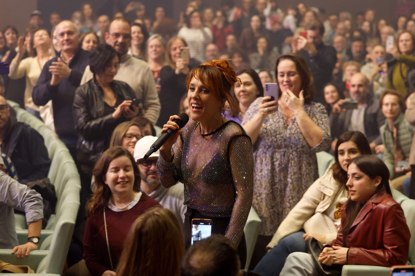 La música de ZAZ encandila a Vigo