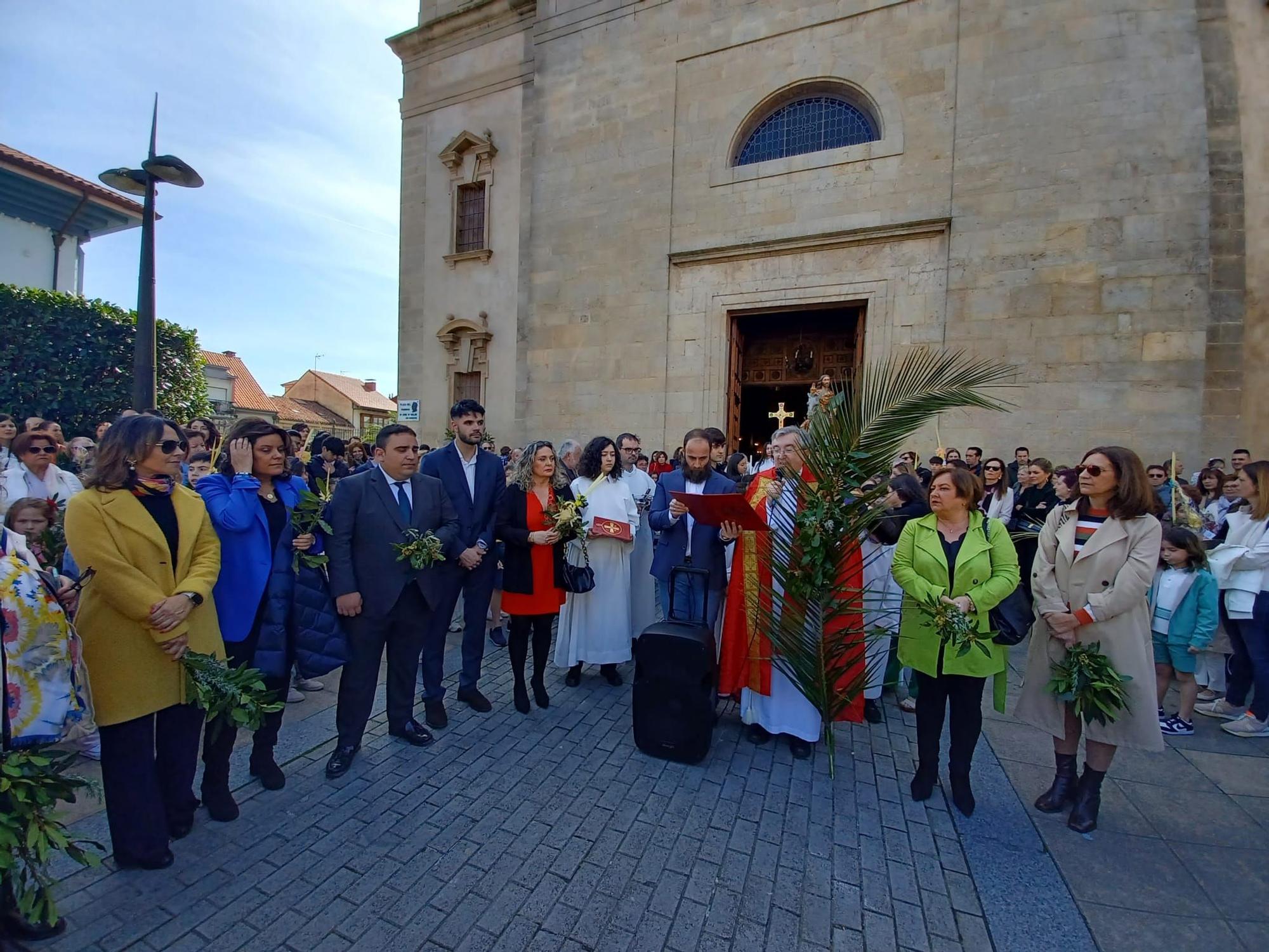 En imágenes: multitudinario Domingo de Ramos en Pola de Siero