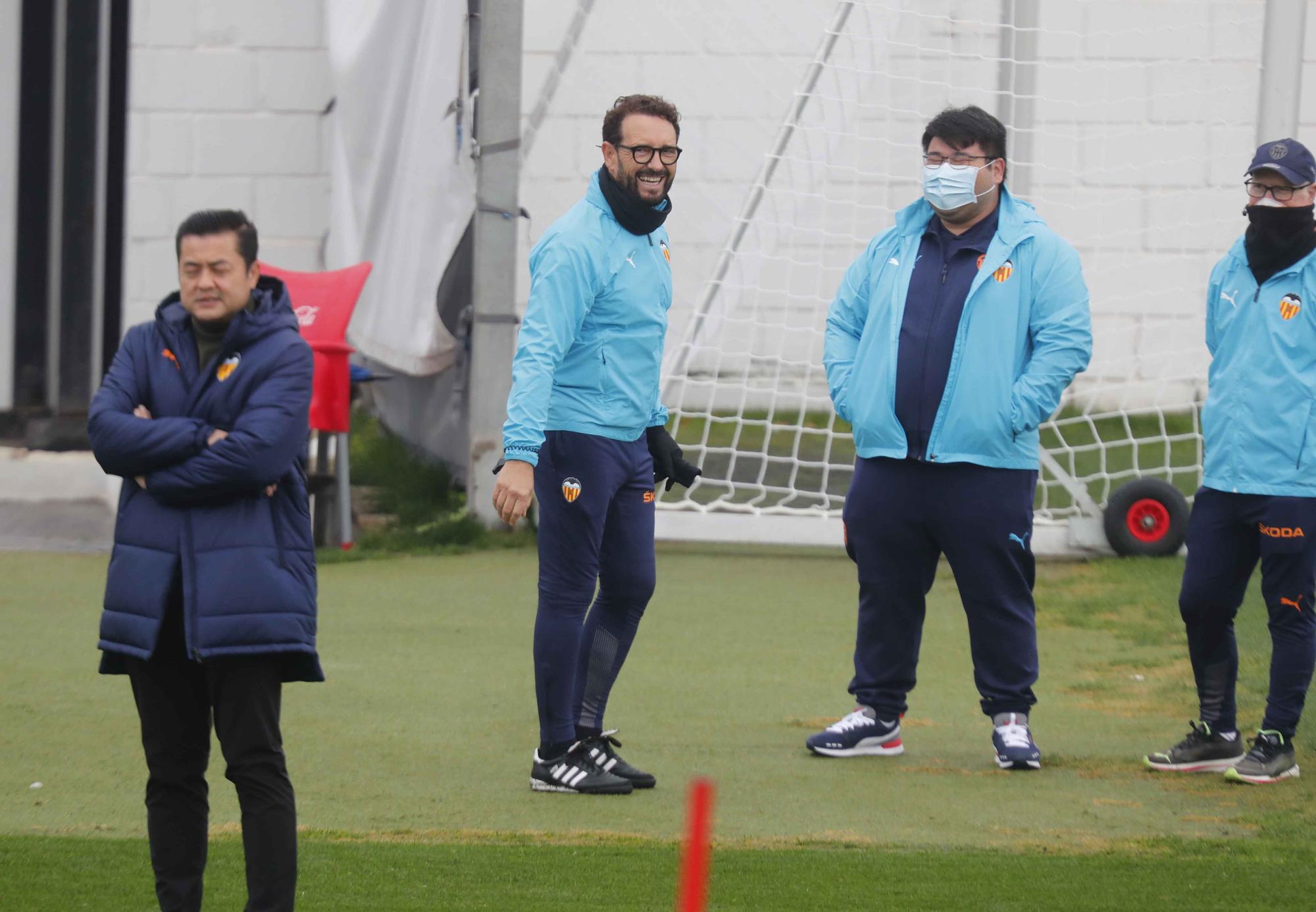 Última sesión antes del partido frente a la Real Sociedad para el Valencia