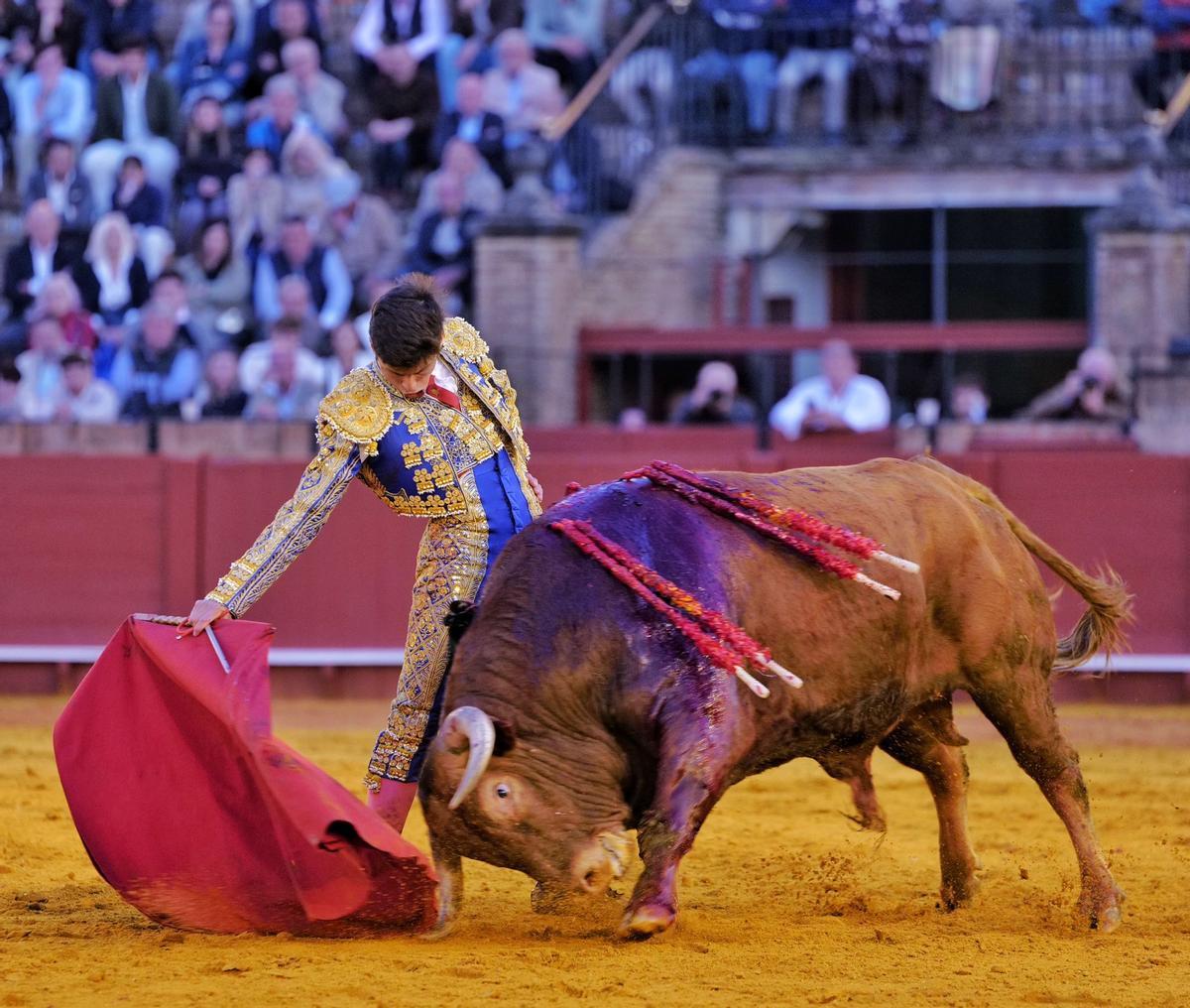 Julio Méndez.