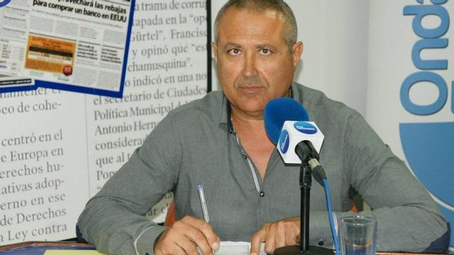 Juan Cabrera Peña, nuevo alcalde de Antigua durante una entrevista en Onda Fuerteventura. |