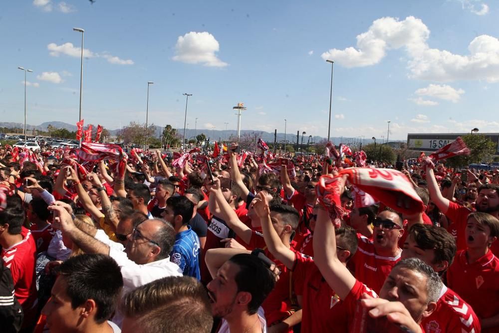 Ambiente en Nueva Condomina antes del partido