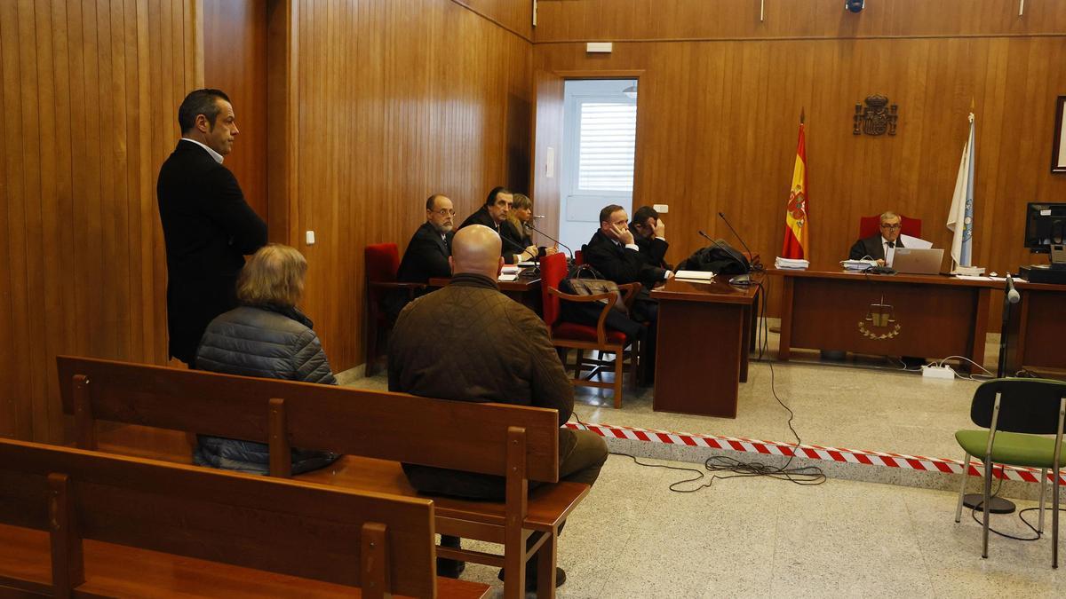 Fernando Romero, de EiDF Solar, en el Juzgado de lo Penal número 2 de Pontevedra, en la anterior vista el pasado diciembre que fue suspendida.