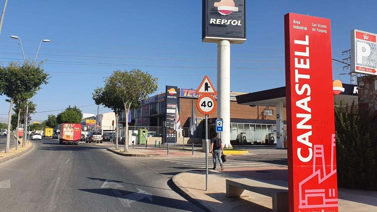 Acceso desde el núcleo urbano al polígono Canastell de San Vicente del Raspeig.