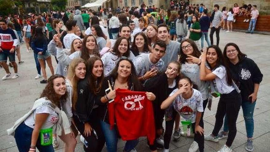 La Plaza de Santa María fue lugar de encuentro de los chavales. // R.V.