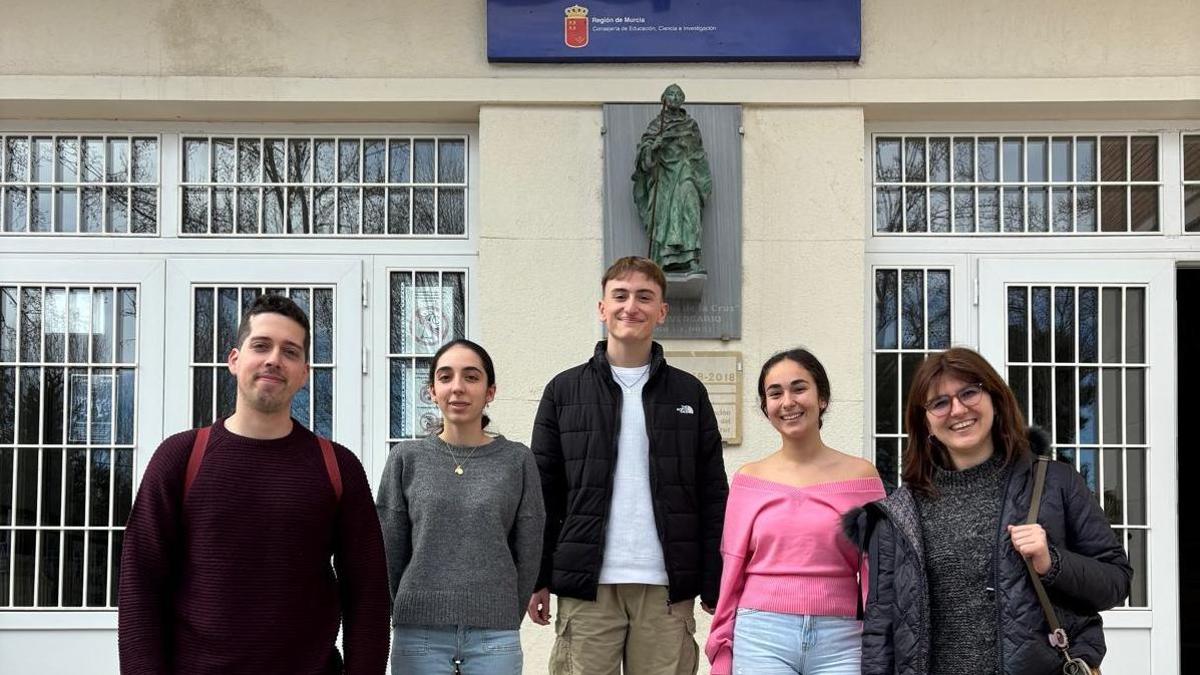 Investigadores que han participado en el estudio.