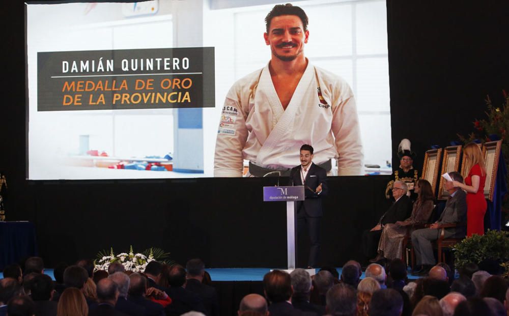 La Diputación ha entregado este viernes las Medallas de Oro del Día de Málaga en la iglesia Nuestra Señora del Rosario de La Cala del Moral