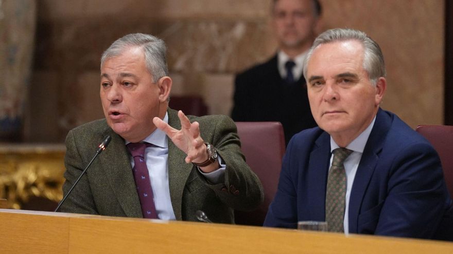 Las &quot;mordidas&quot; en el Centenario sacuden el debate político en Sevilla: &quot;Es el paradigma de la corrupción socialista&quot;