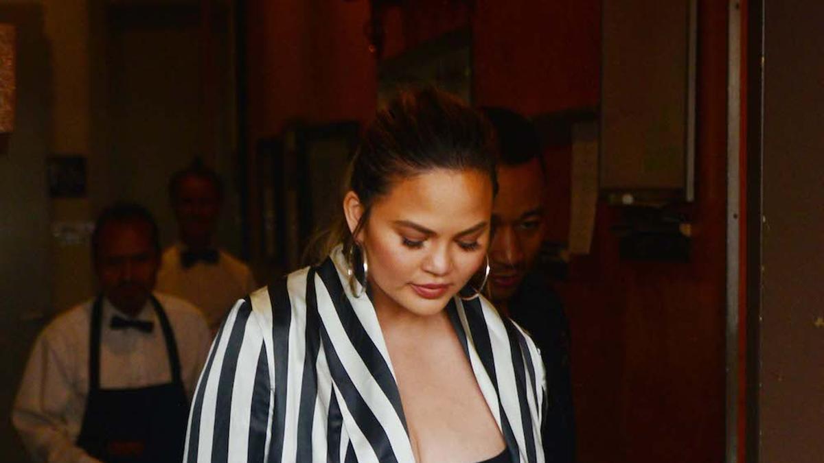 Última hora desde el 'hospi': Chrissy Teigen se somete a una segunda transfusión