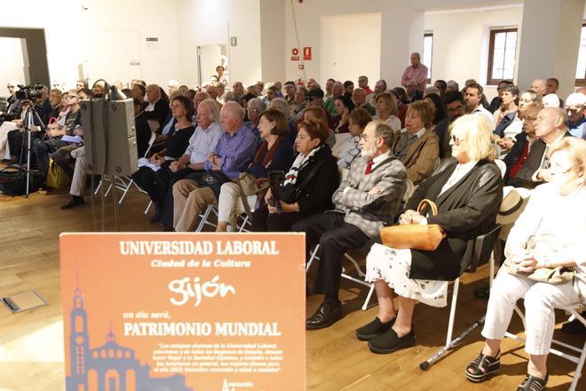El acto por los 75 años de la Asociación de Antiguos Alumnos de la Laboral de Gijón, en imágenes