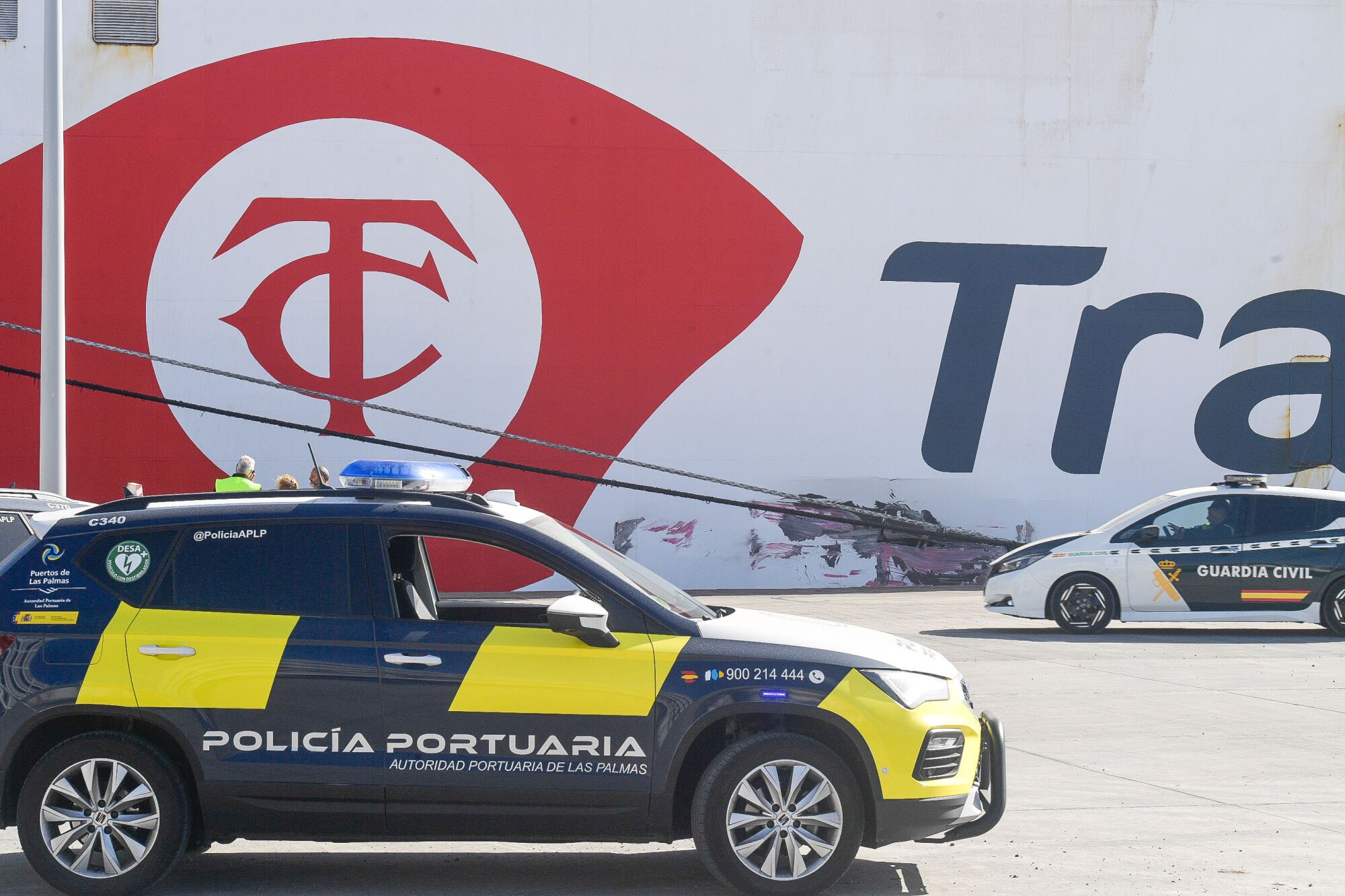 Un barco de Naviera Armas-Trasmediterránea impacta contra un muelle en el Puerto de Las Palmas